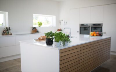 What Are Some Powders That You Might Find On The Kitchen Floor? Common Spills & Clean-Up Tips