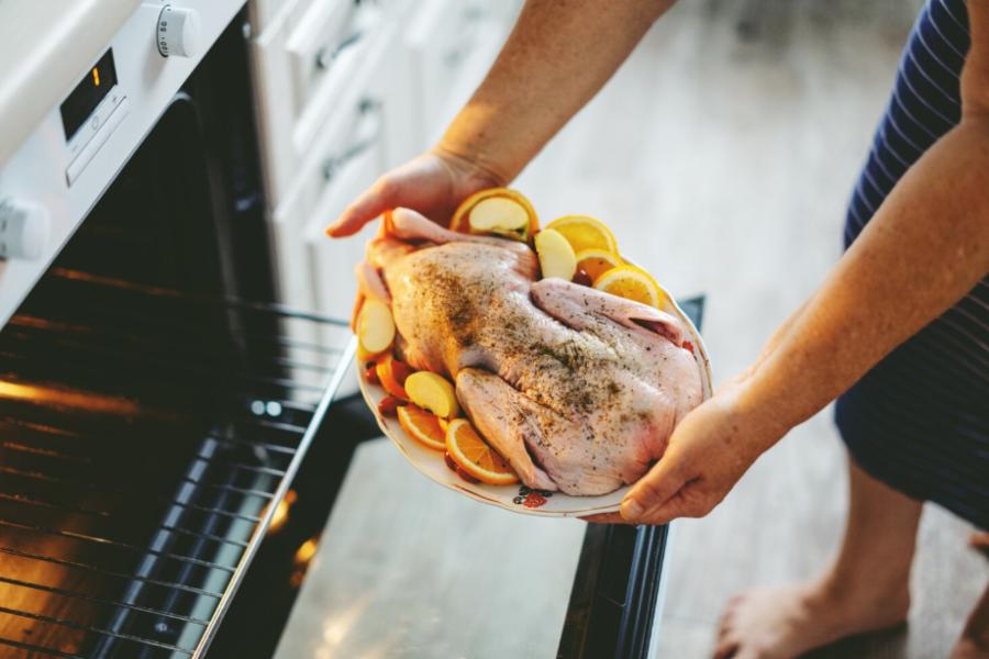 how to defrost chicken in microwave